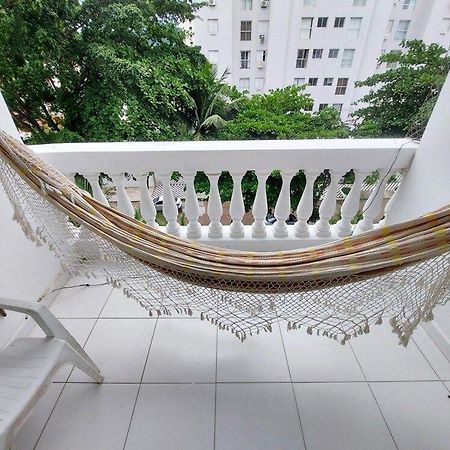 Ap 02 Dorms - Enseada - Com Sacada, Ar-Cond, Wi-Fi, 01 Vaga, Lado Praia Guaruja Luaran gambar