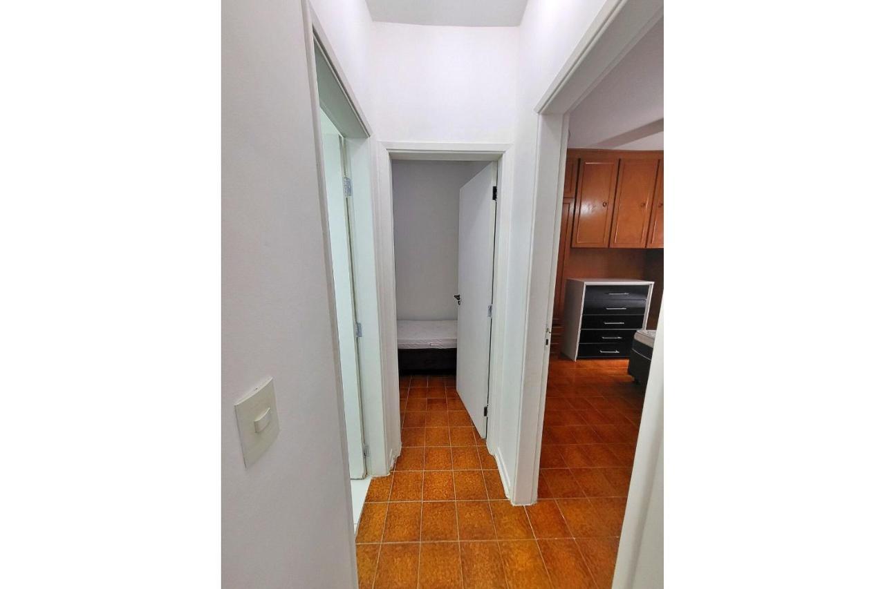 Ap 02 Dorms - Enseada - Com Sacada, Ar-Cond, Wi-Fi, 01 Vaga, Lado Praia Guaruja Luaran gambar
